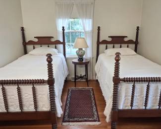 Incredible set of Antique Jenny Lind spooled beds.