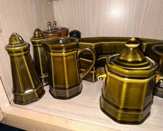 Pfaltzgraff Heritage Green Creamer and Sugar Set