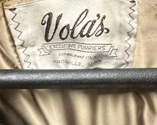 Vola's Exclusive Furriers Mink Fur Coat Style