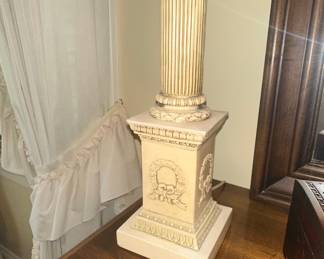 Neoclassical Style Column Table Lamp
