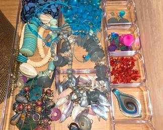 Assorted Jewelry