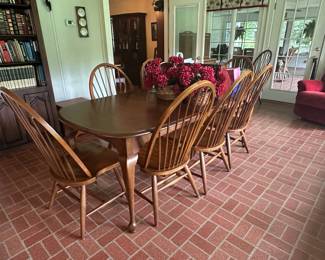 Windsor Dining Set
