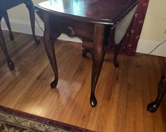 Queen Anne Style Drop Leaf Side Tables