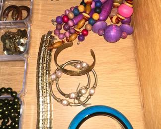 Assorted Jewelry