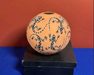 Bertha and the Babes Present Dept 56, Ammo, Native Am Pottery, Blue Willow Double Phoenix