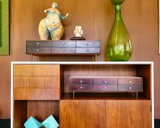 Jens Risom cabinet