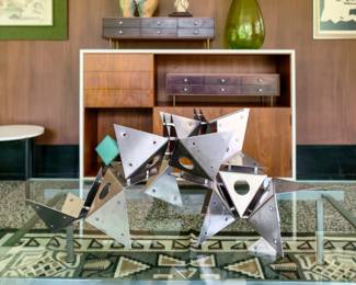 Auction item, sculpture by Bill Jr.