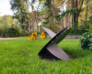 Large outdoor sculpture by Bill Jr