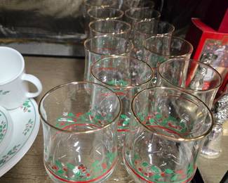 Christmas Glasses (Arby's)