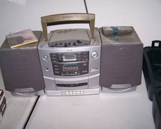 BOOM BOX
