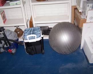EXERCISE BALL, COOLER & VAC