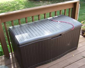 STORAGE BIN