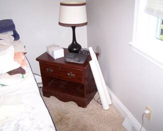 THE OTHER NIGHTSTAND & LAMP