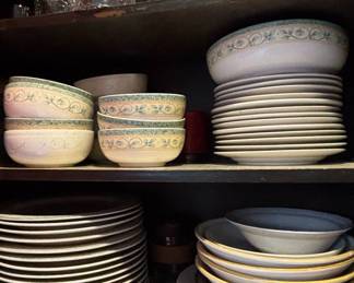 Pfaltzgraff French Quarter Stoneware Dinnerware