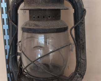 Vintage Dietz No. DLite Kerosene Lantern