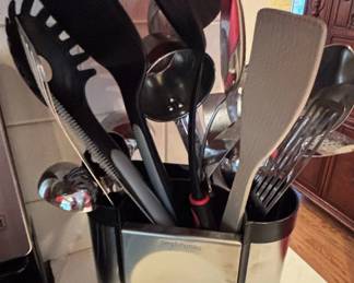 Simplehuman Stainless Steel Utensil Holder and Assorted Kitchen Utensils