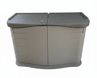 Rubbermaid Horizontal SplitLid Storage Shed