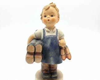 M.I. Hummel Figurine Boots Shoemaker, Model or I