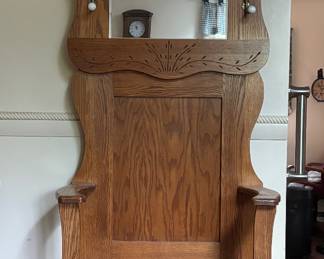 Oak Hall Tree with Storage Bench