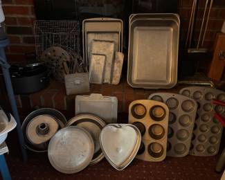 Misc bakeware 