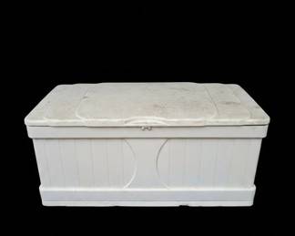 Suncast Gallon Deck Box