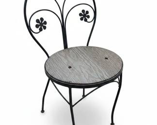Vintage Wrought Iron Ice Cream Parlor Chairs second image