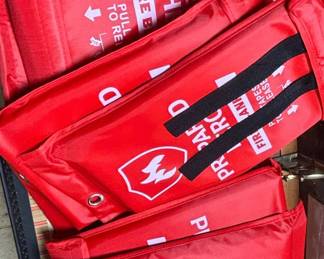 Prepared Hero Emergency Fire Blanket Set