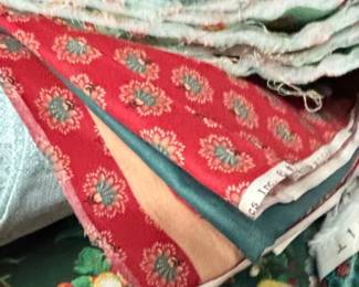 Miscellaneous Decorating Fabrics Lot third image