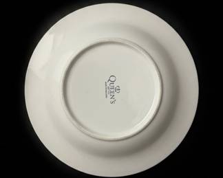 Queens Blue Willow Pattern Dinnerware Set third image