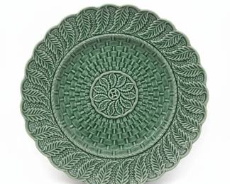 Bordallo Pinheiro Green Leaf Serving Platter with White Octagonal Sugar Bowl and Creamer