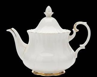 Royal Albert Old Country Roses Teapot third image