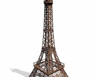 Rusty Eiffel Tower Garden Sculpture with Marbled Sphere Finial