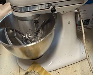 KitchenAid Golden Anniversary Stand Mixer third image