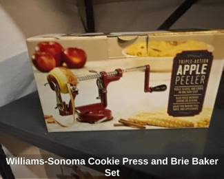 WilliamsSonoma Cookie Press and Brie Baker Set second image