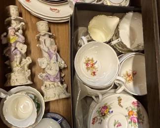 Vintage Tea Cups and Saucers Collection sixth image