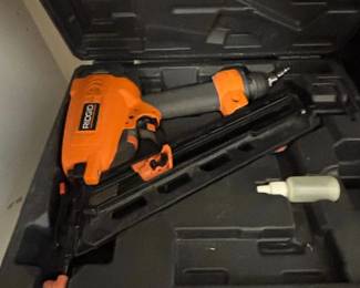 RIDGID RAFA Angled Finish Nailer