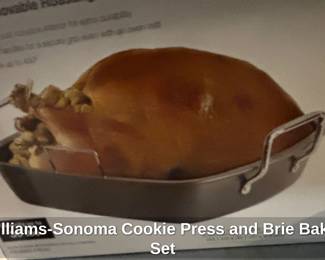 WilliamsSonoma Cookie Press and Brie Baker Set third image