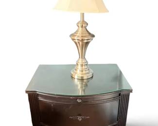 Kimball Lodging Group Side Table And Lamp