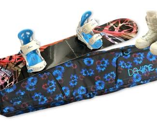 Camp Seven Featherlite Snowboard w Siren Mystic Bindings, Lux Boots Size 8,  Dakine Bag