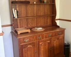 Kindel Grand Rapids Cherry hutch from the 1950s, 550