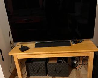 $600. OLED 48” Diagonal LG brand New 2024, with box