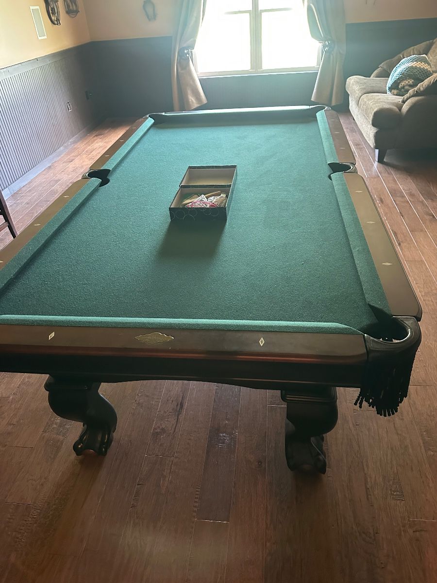Pool Table - Imperial International