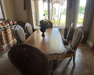 Dining Table with 8 Chairs