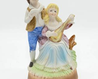 88 PorcelainMusicalFigurine