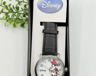 20 DisneyMinnieMouseMensVintageSilverAlloyWatch