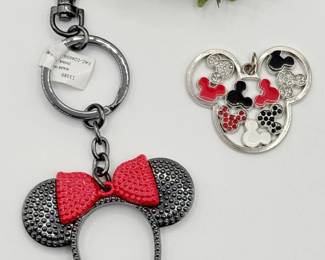 94 DisneyMinnieMouseHeadbandKeychainMickeyMouseCharm