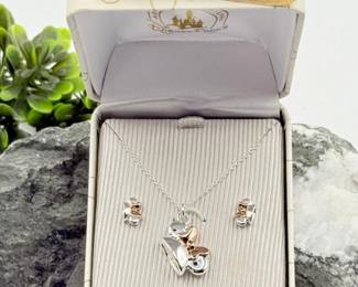 71 DisneyMinnieMouseHatwRoseGoldTonedBowNecklaceEarrings