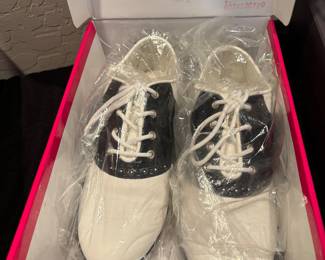 Funtasma Black & White Saddle Shoes, Size 8M