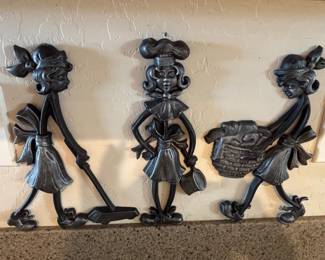 1971 Sexton Cast Aluminum Wall Plaques