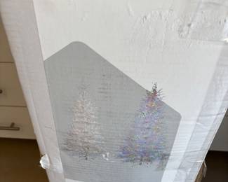 7' Pre-Lit White Tree